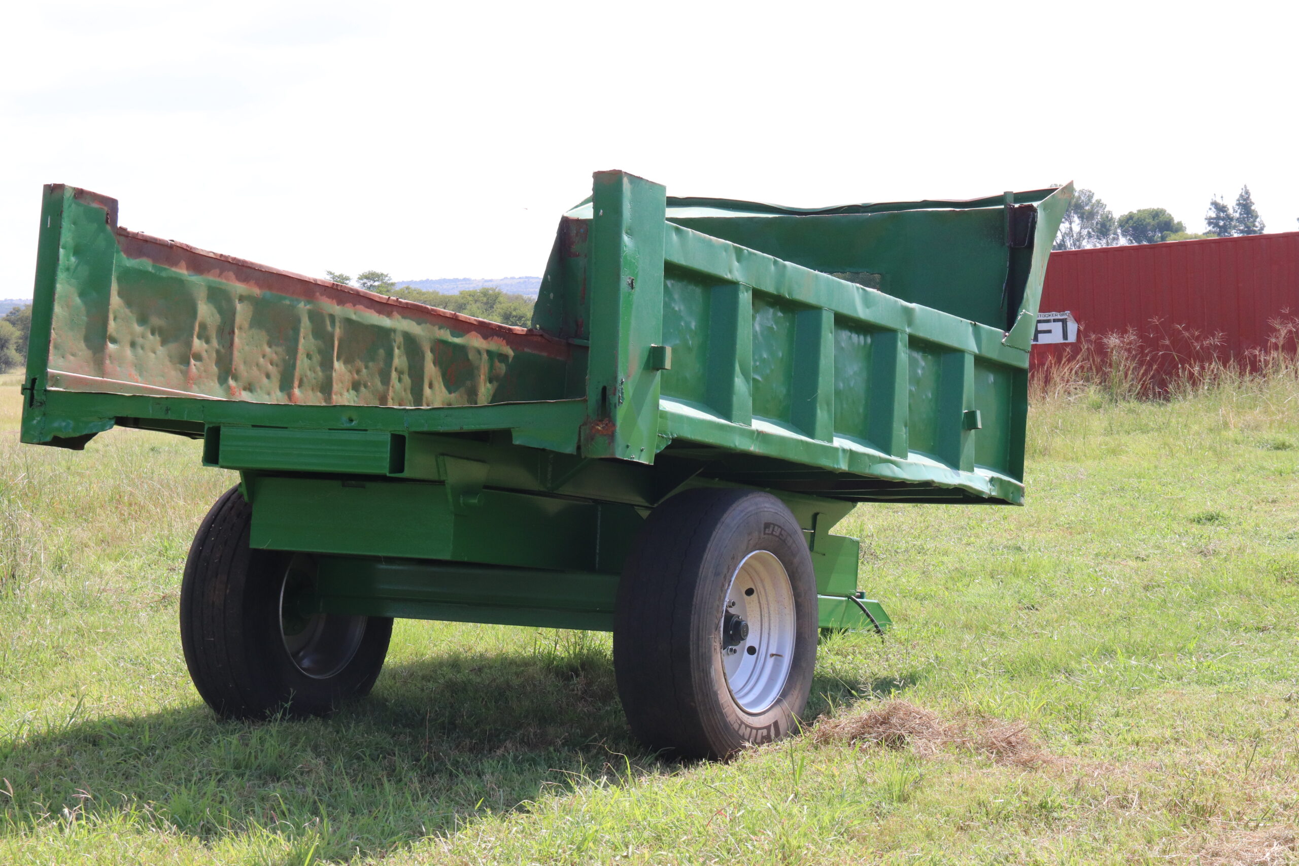 Lot 100- farm dump trailer