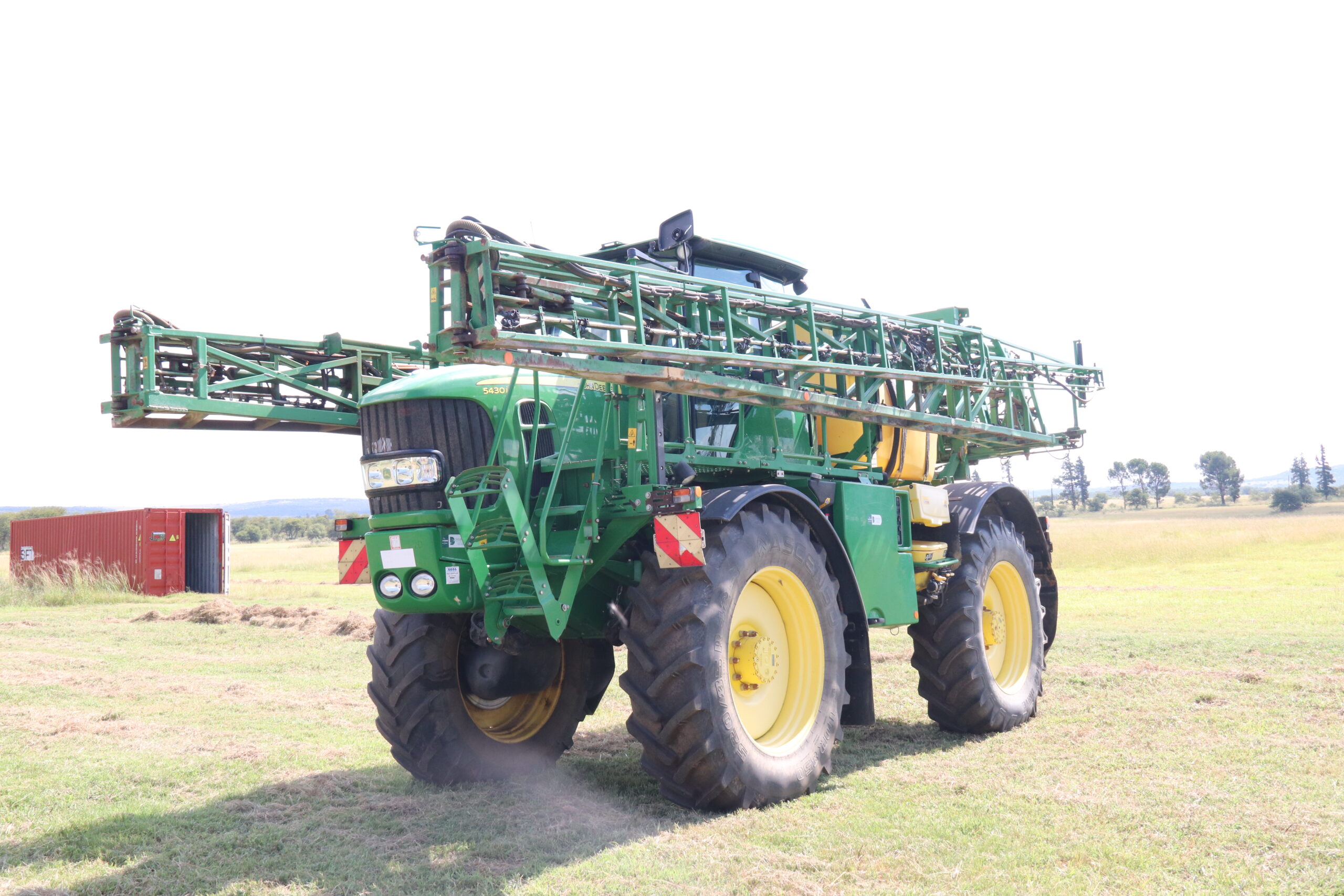 Lot 123- John Deere 5430i sprayer
