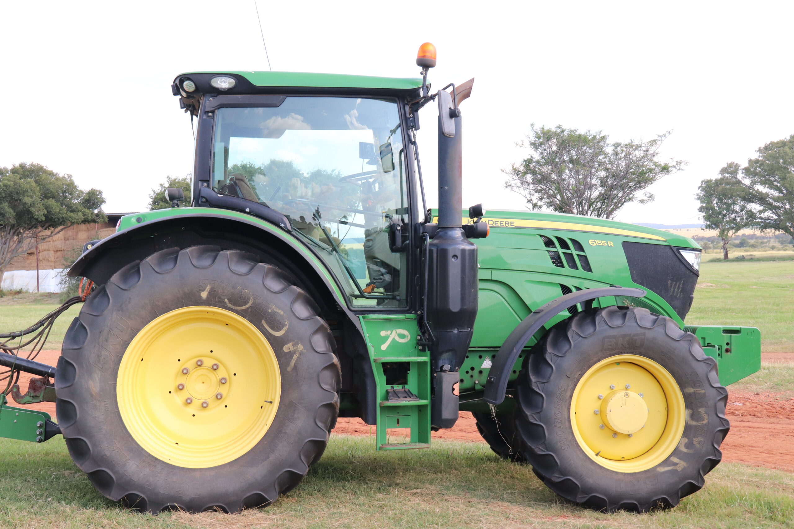 Lot 137- John Deere 6155R